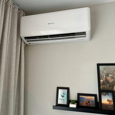 Modern Studio Coresi Lägenhet Braşov Exteriör bild