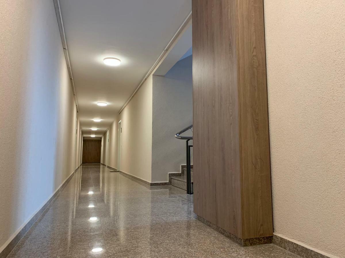 Modern Studio Coresi Lägenhet Braşov Exteriör bild